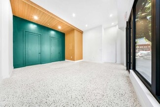 Long Island City, NY Apartments - 37-29 32nd St