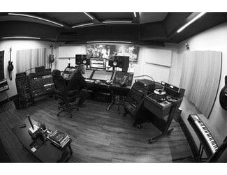 Nederland, CO Sports and Entertainment - 55 Indian Peaks Dr