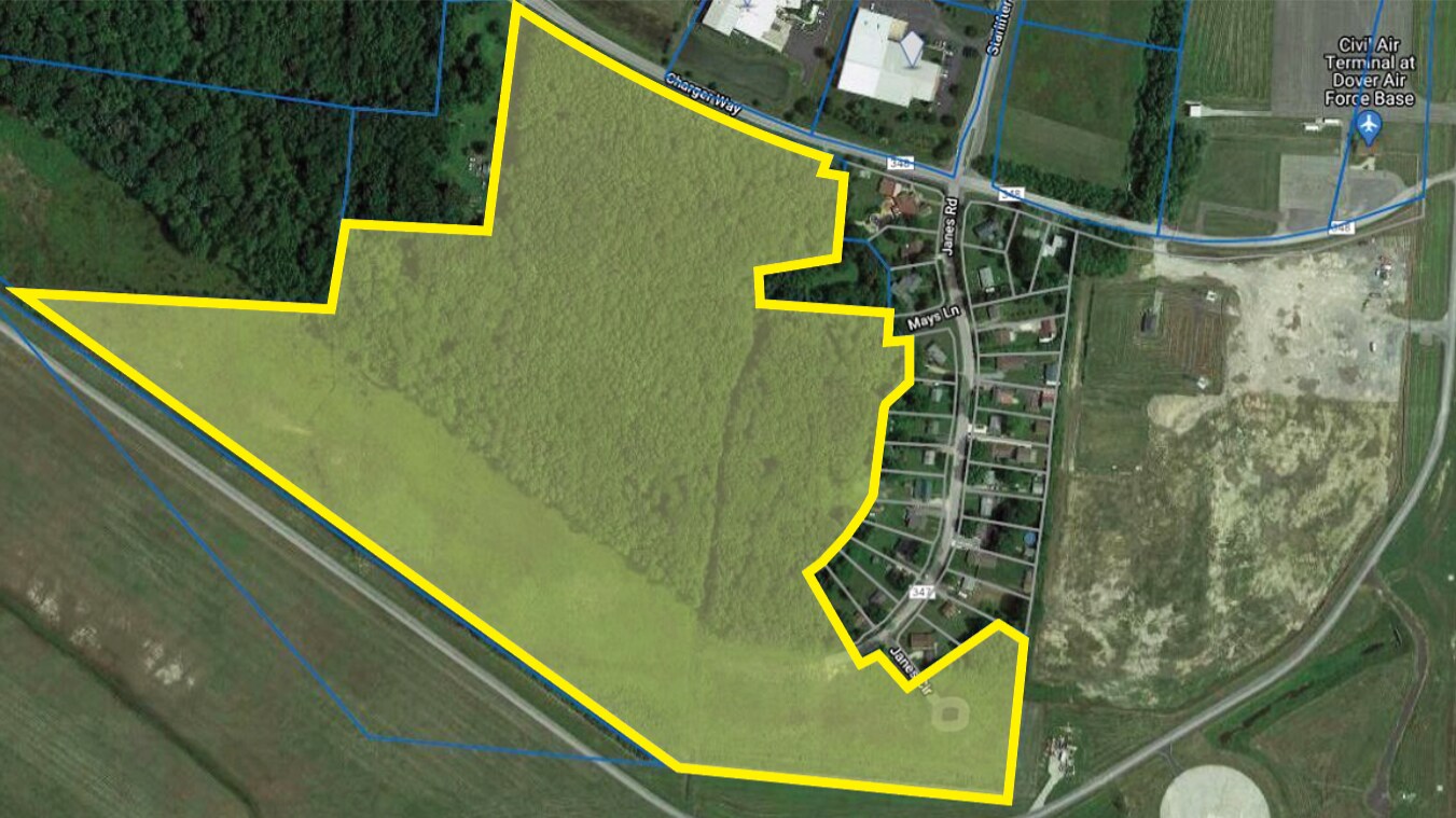 52 Horsepond, Dover, DE for Sale