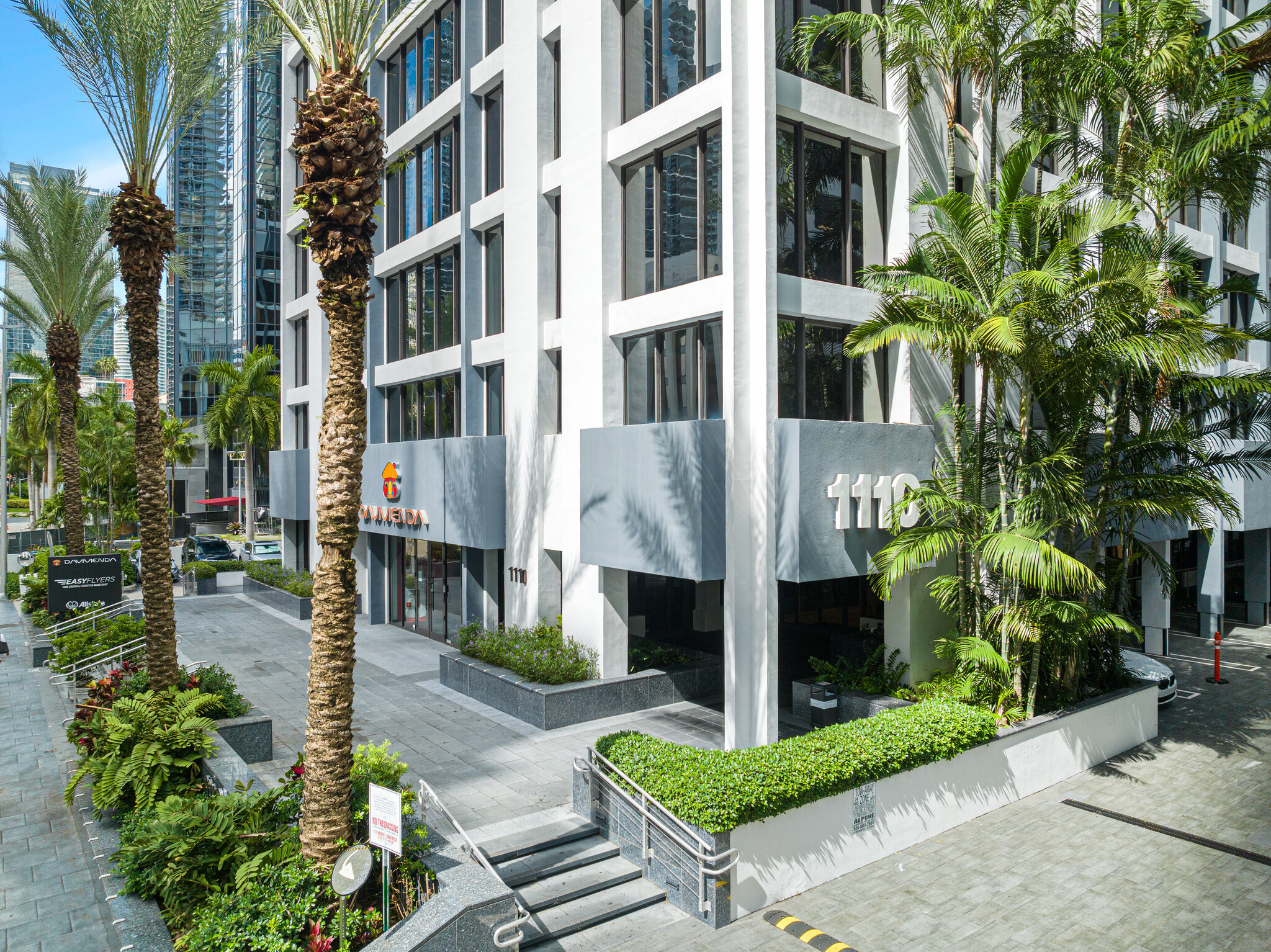 1110 Brickell Ave, Miami, FL for Rent