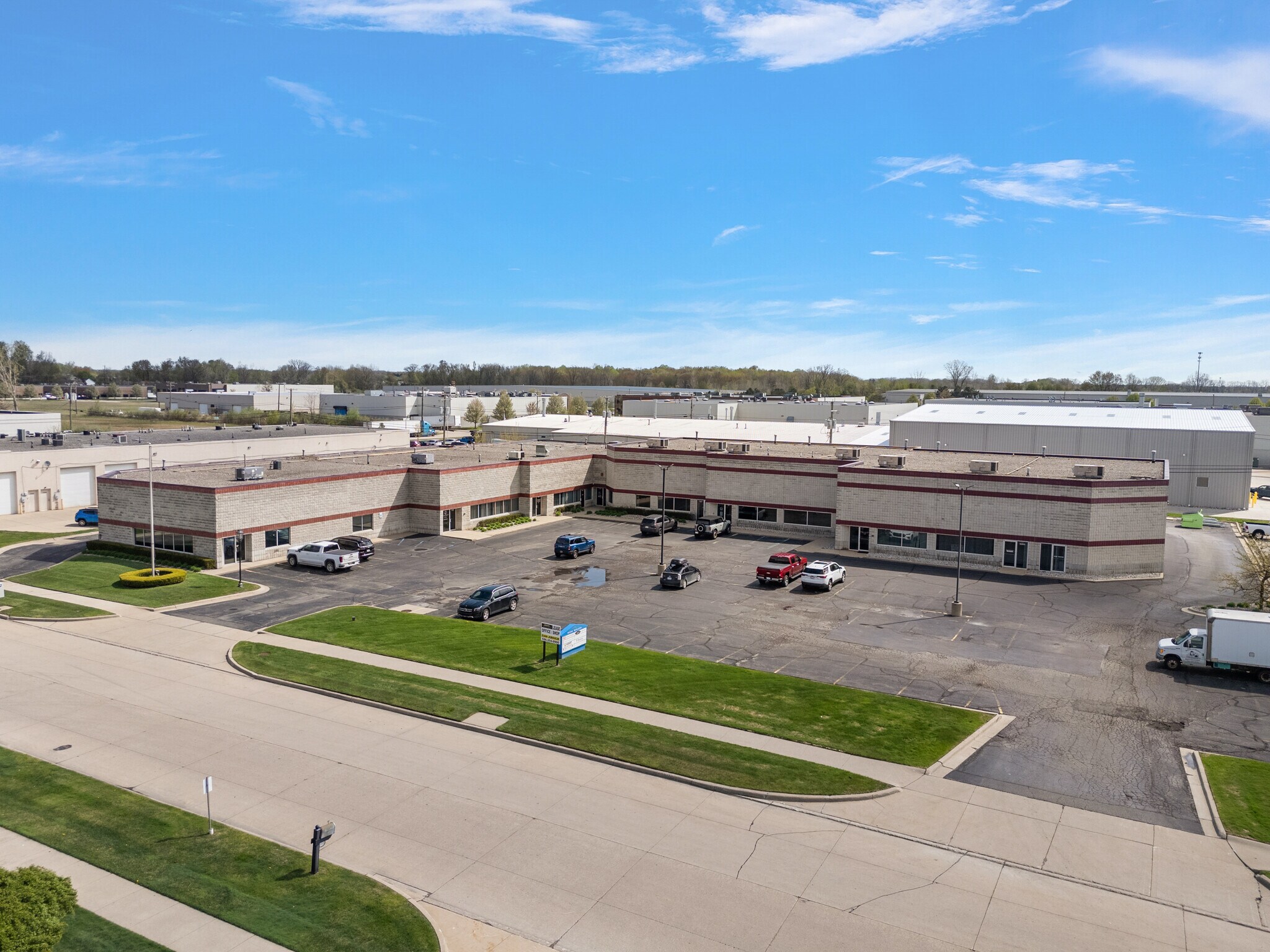 51410 Milano Dr, Macomb Township, MI for Rent