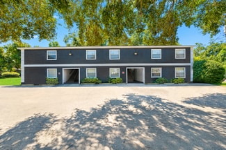 Tampa, FL Apartments - 5113 N Nebraska Ave