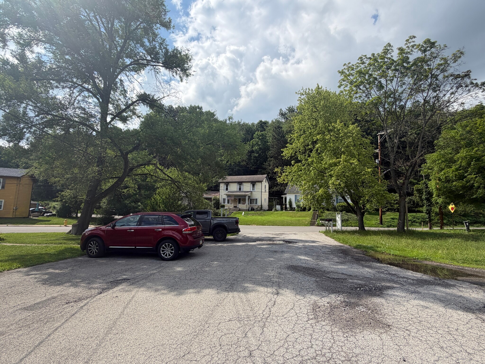 1 Denman Trailer Ct, New Brighton, PA for Sale