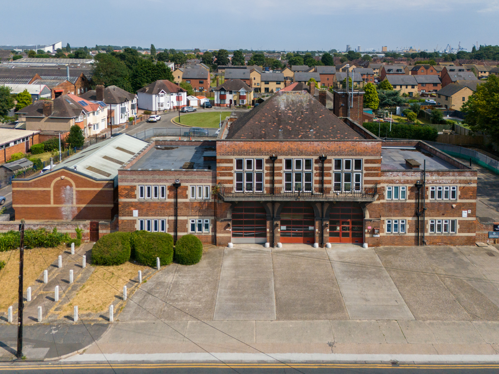 412 Southcoates Ln, Hull, NHS for Sale