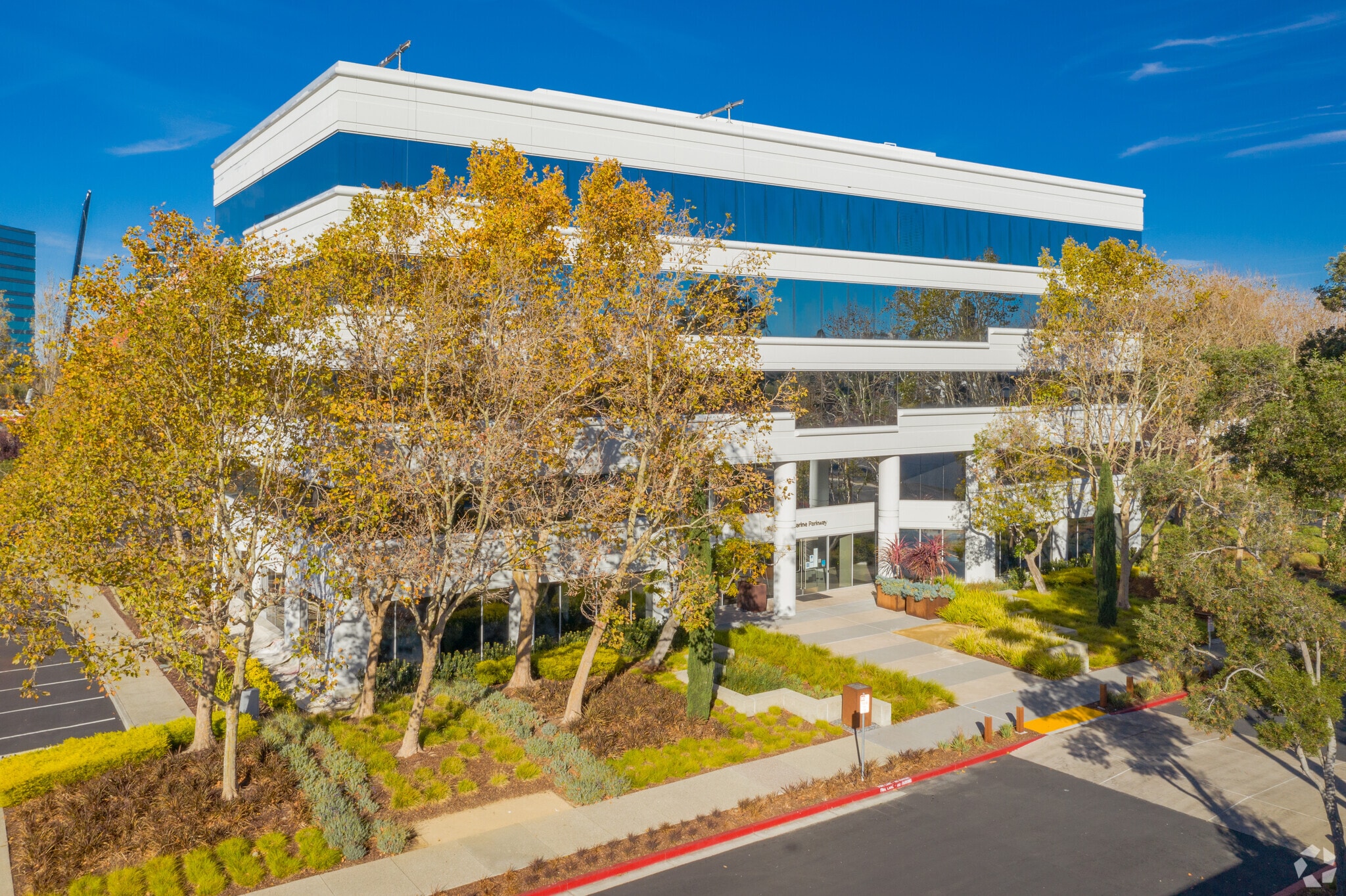 3 Twin Dolphin Dr, Redwood City, CA for Rent