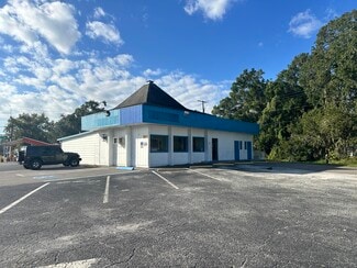 Zephyrhills, FL Restaurant - 5017 Gall Blvd