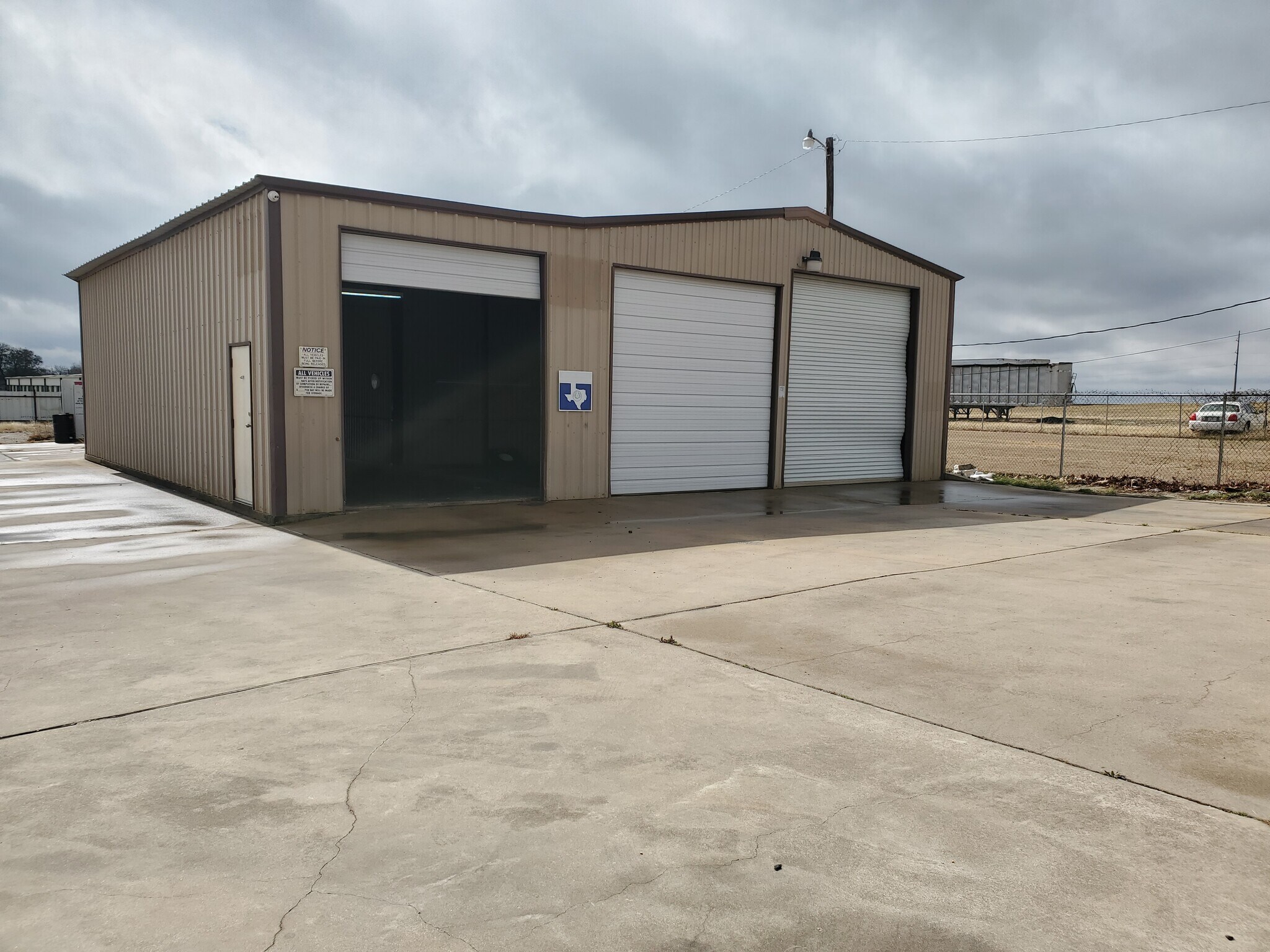 108 West Gillum, Grandview, TX for Sale