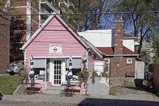 Mississauga, ON Retail - 11 Stavebank Rd N