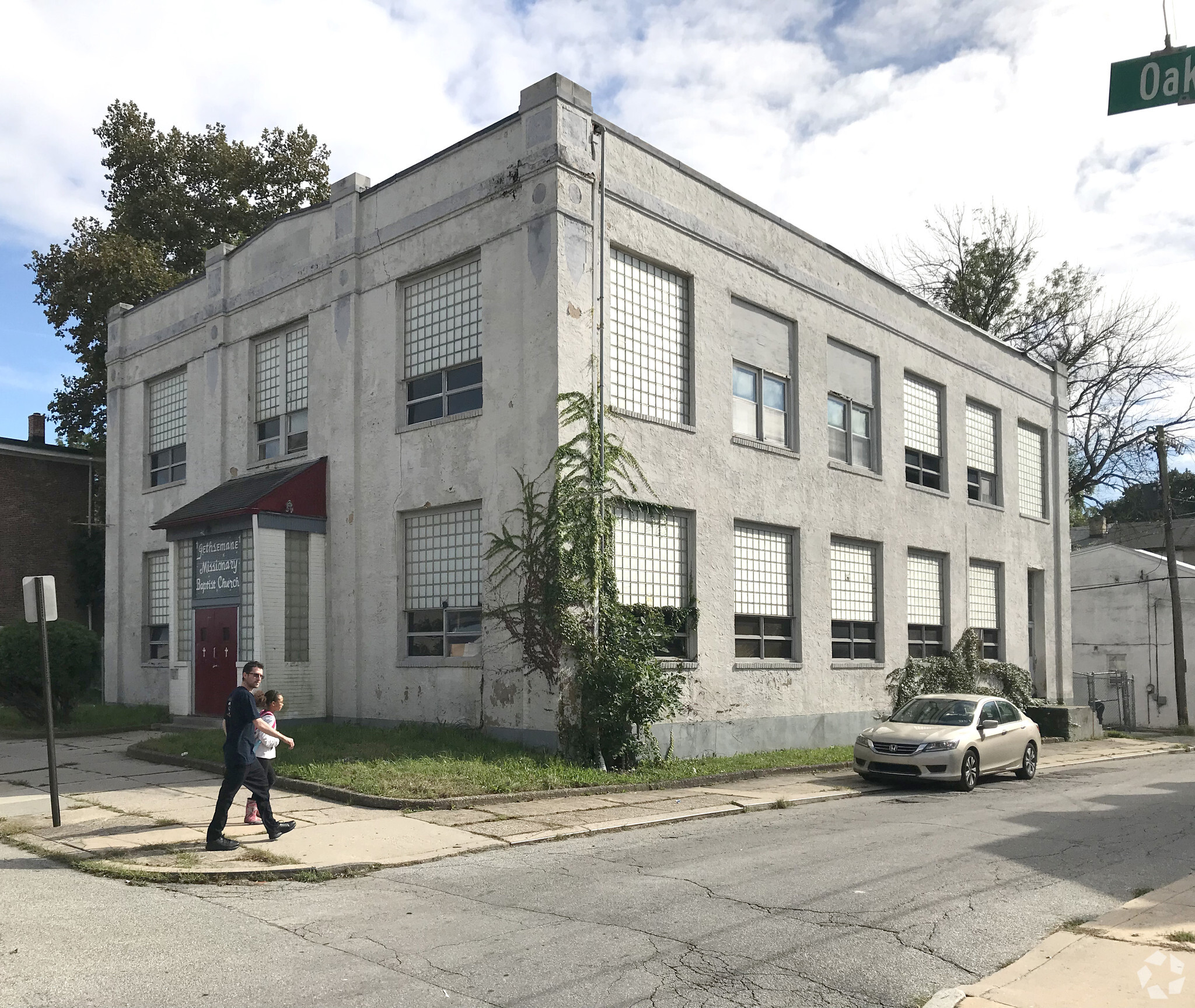 24 E Oak St, Norristown, PA for Rent