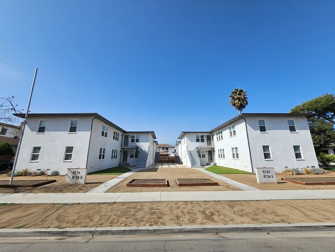 8722 Ramsgate Ave, Los Angeles, CA for Sale