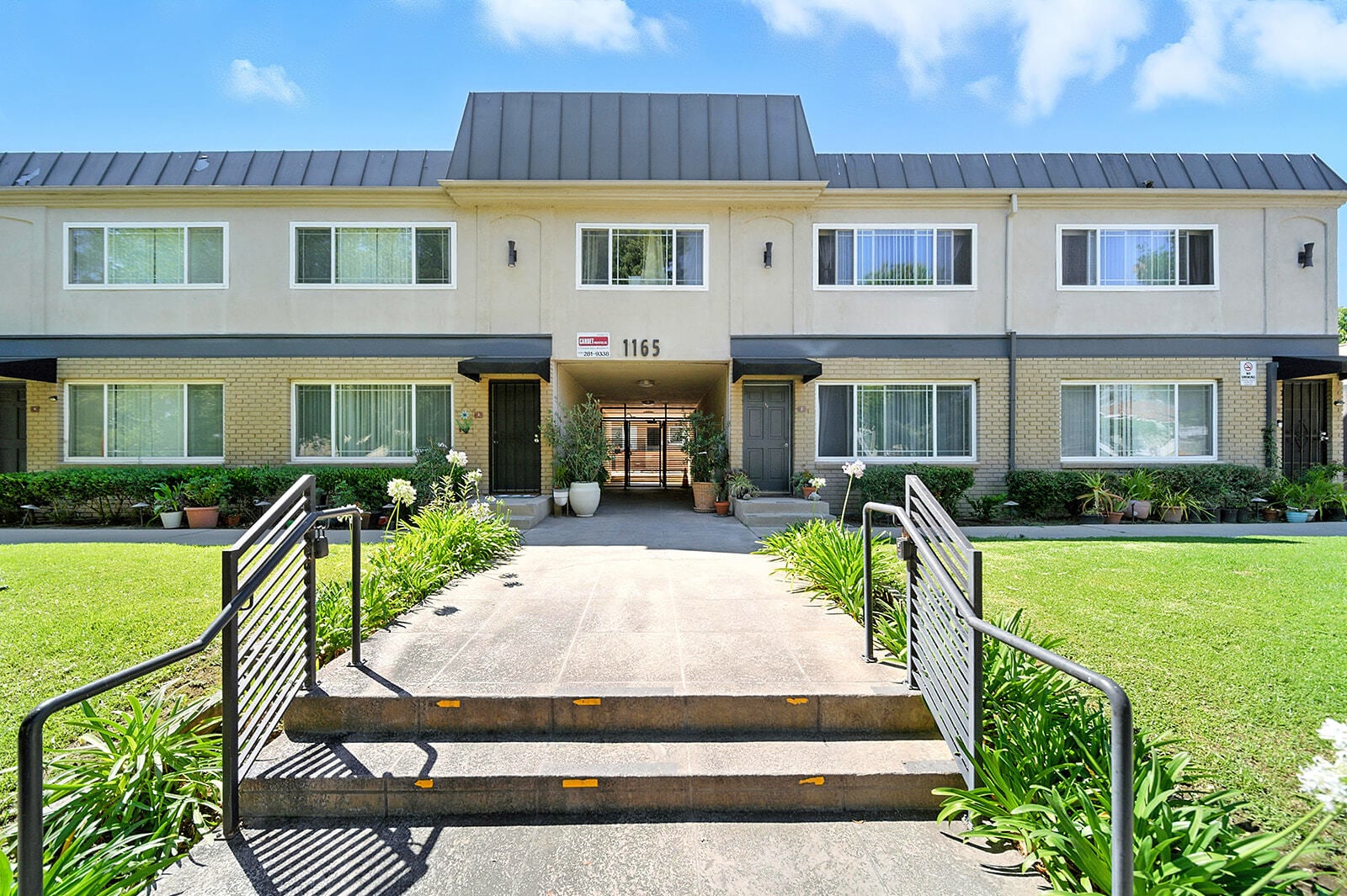 1165 Thompson Ave, Glendale, CA for Sale
