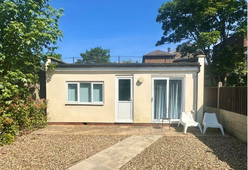 17 St. German's Rd, London, LND for Sale