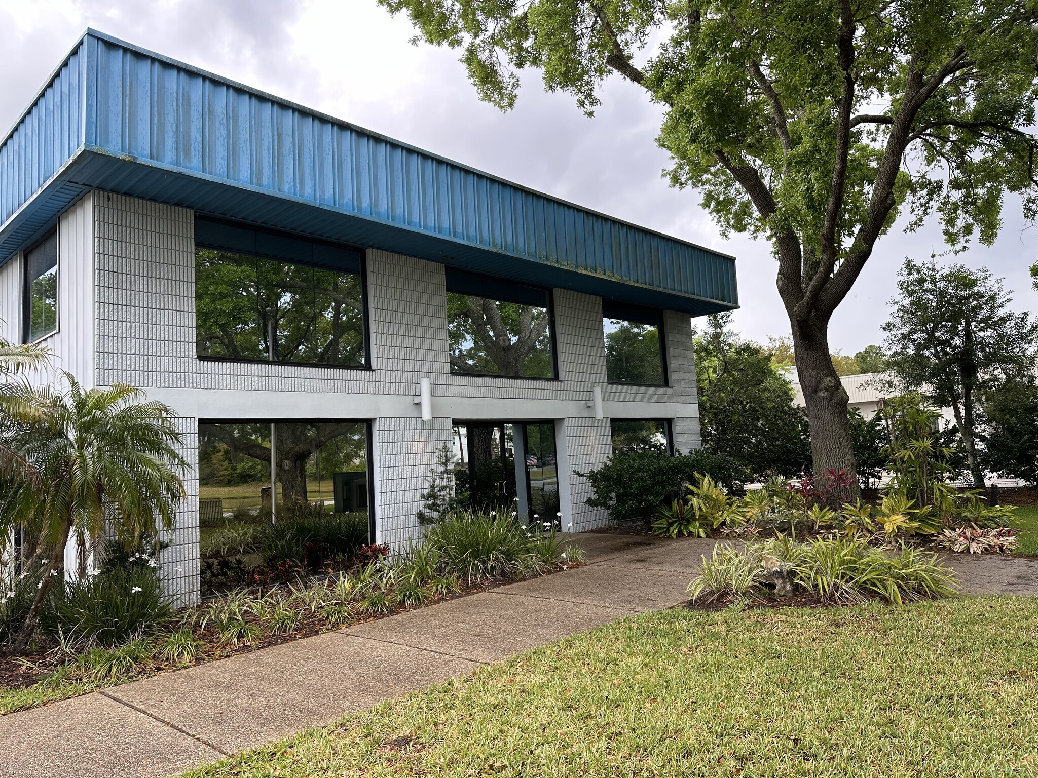 6811 Phillips Industrial Blvd, Jacksonville, FL for Rent