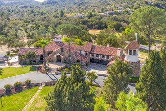 Ramona, CA Sports and Entertainment - 16302 N Woodson Dr