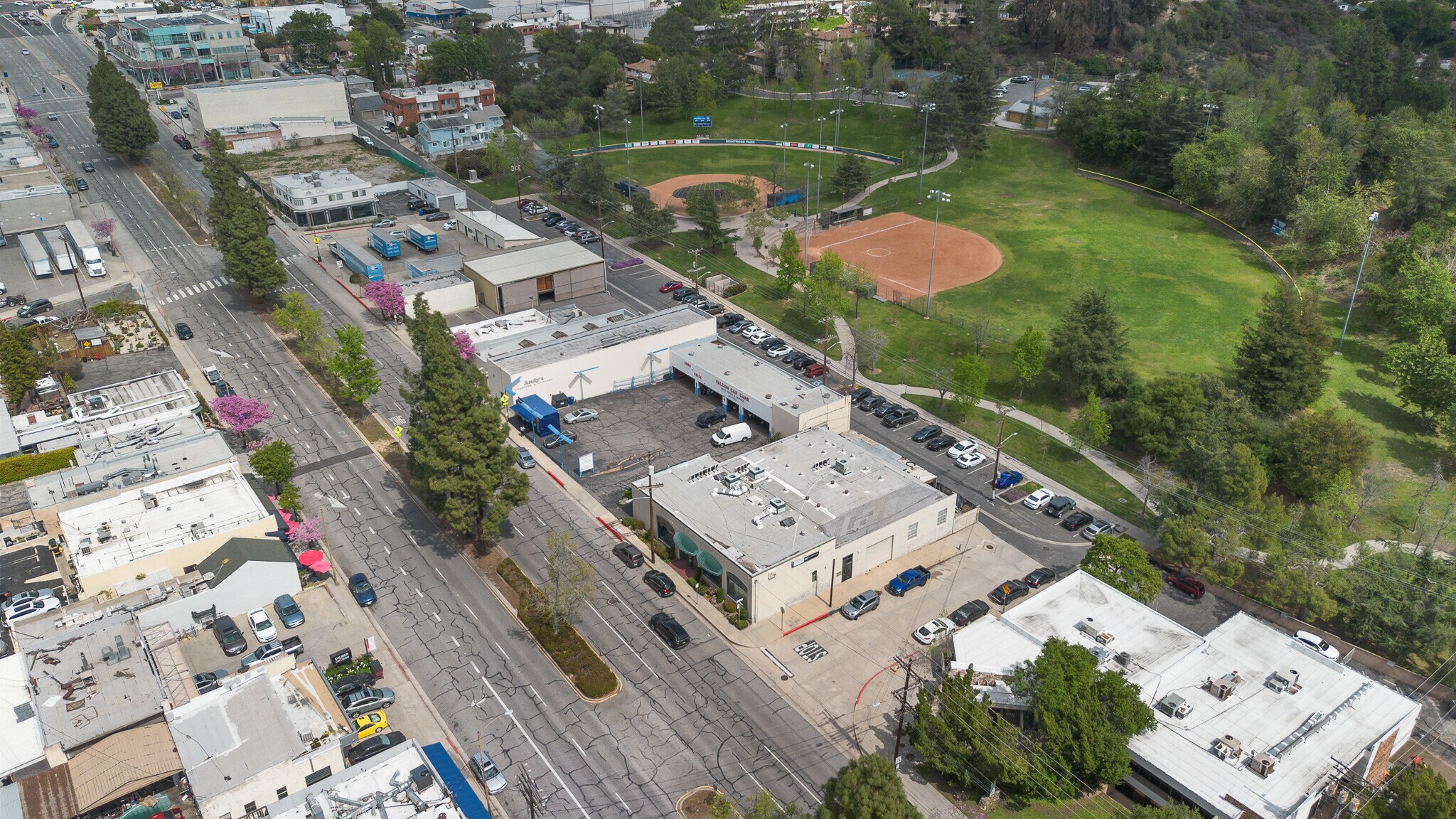 3450 N Verdugo Rd, Glendale, CA for Sale