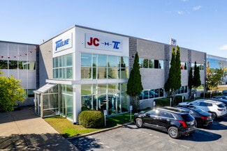 Sainte-Anne-de-Bellevue, QC Industrial - 20655-20675 Boul Industriel Sainte-Anne-de-Bellevue, QC Industrial - 20655-20675 Boul Industriel