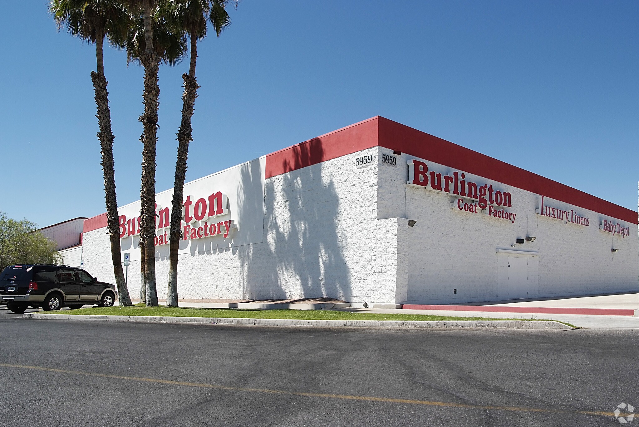 5811-5965 W Sahara Ave, Las Vegas, NV for Rent