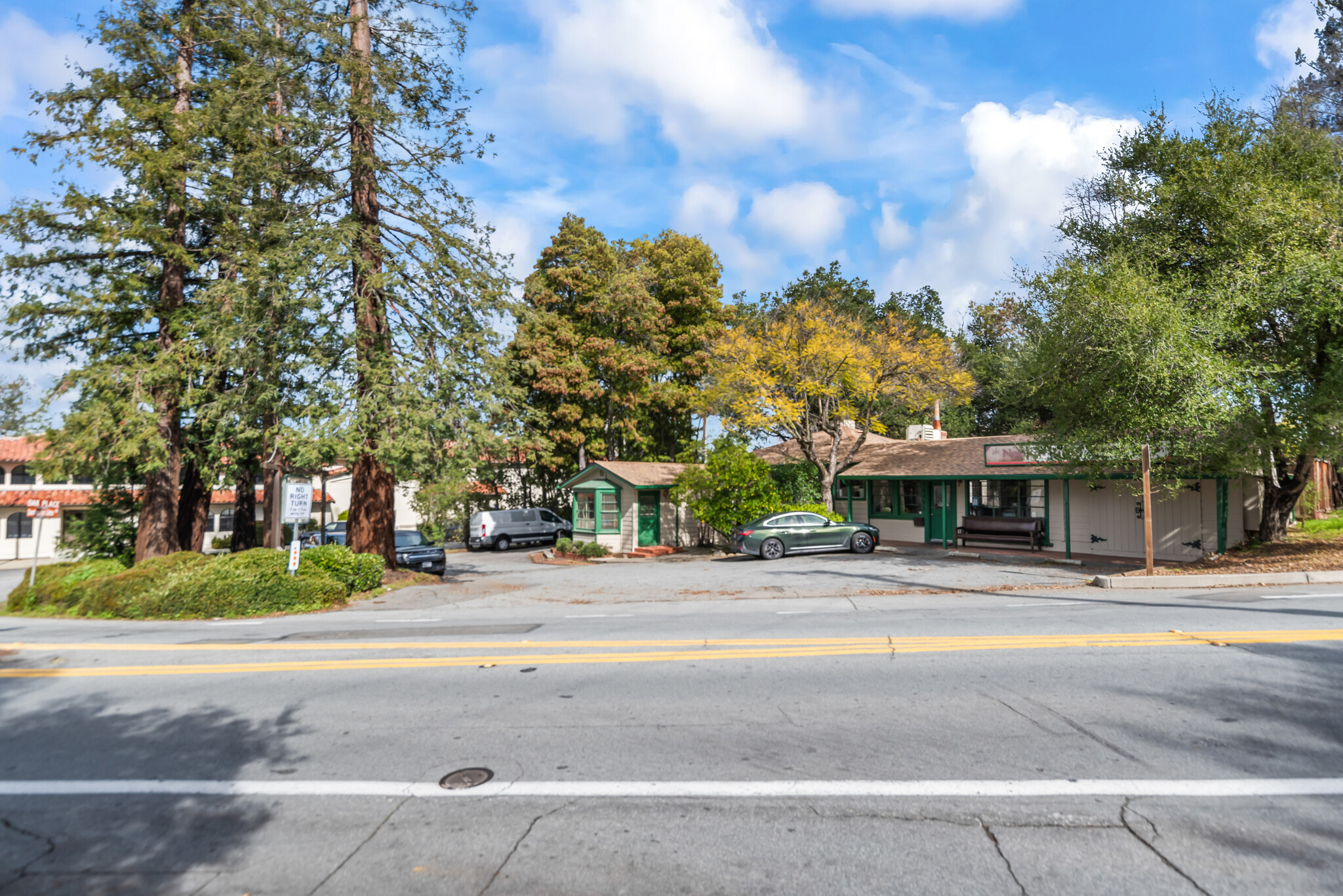 14496 Oak Pl, Saratoga, CA for Sale