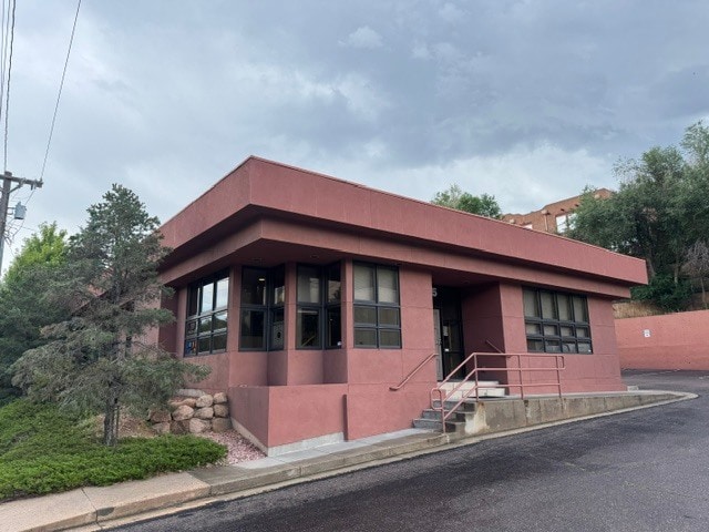 335 Manitou Ave, Manitou Springs, CO for Rent