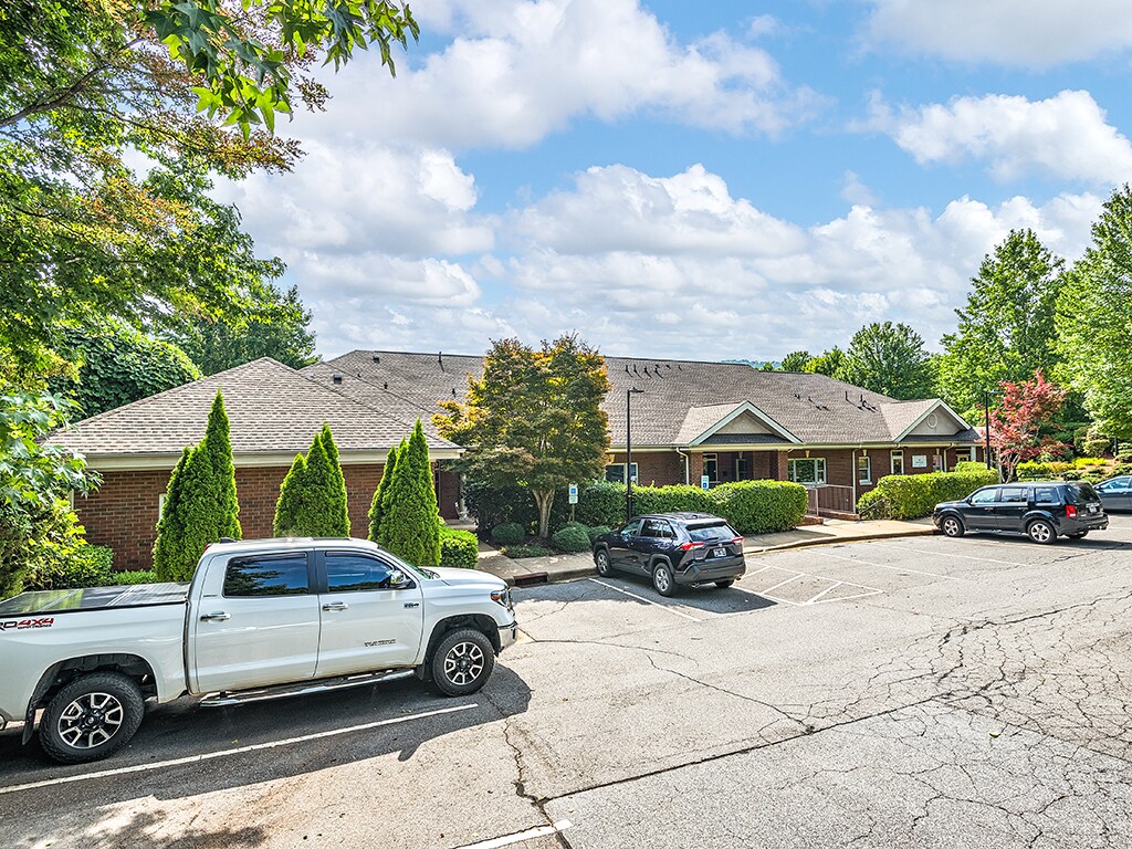 2 Walden Ridge Dr Asheville, NC 28803 Office Property for Lease on