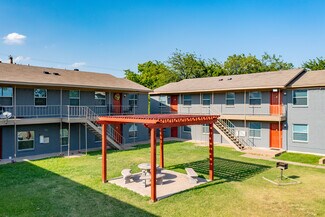 2462 Fort Worth St  