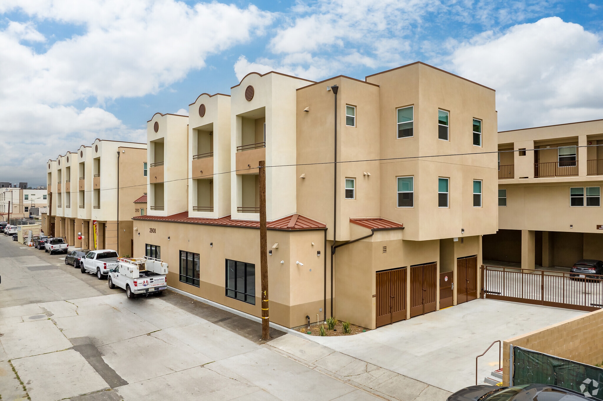 2910 Allesandro St, Los Angeles, CA for Rent