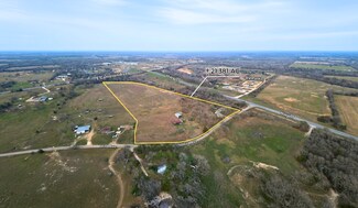 Rockdale, TX Commercial - 1111 E 3rd St