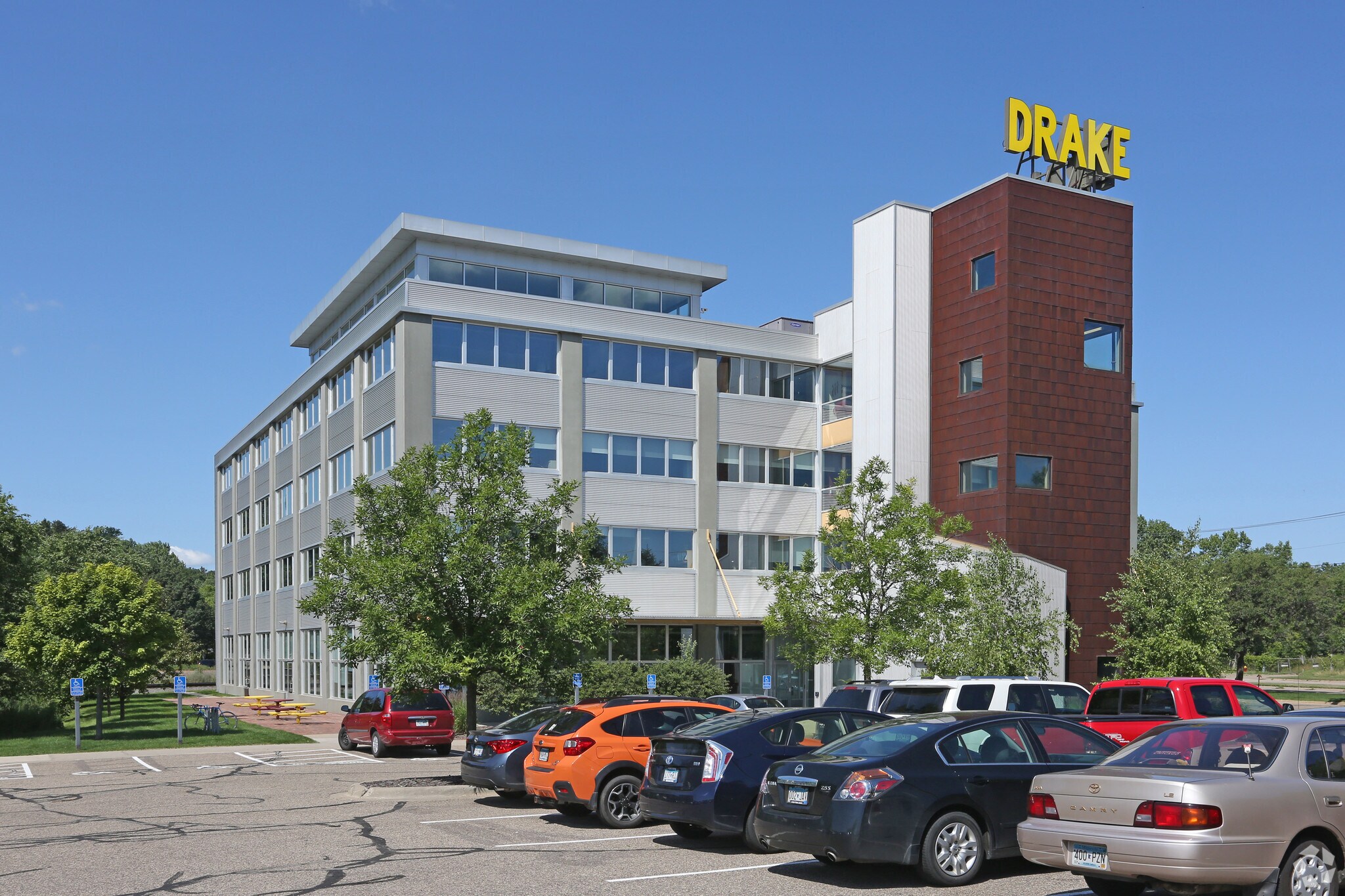 60 Plato Blvd E, Saint Paul, MN for Rent