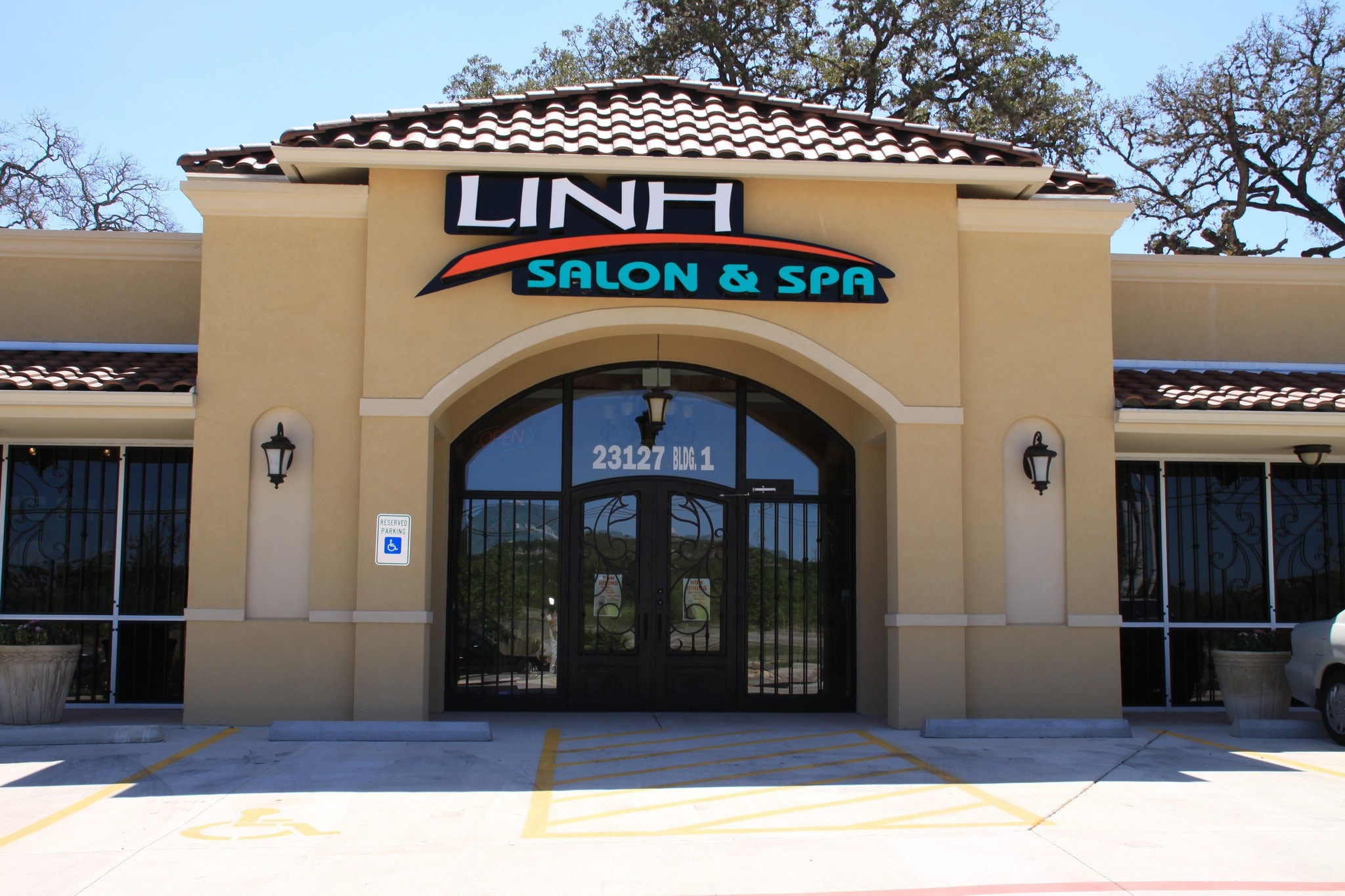 23127 W I-10 Fwy, San Antonio, TX for Rent