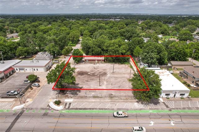 824 S Main St, Broken Arrow, OK for Sale