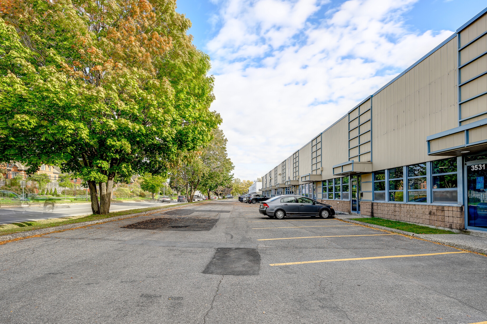3515-3531 Boul de la Grande-Allée, Boisbriand, QC for Rent