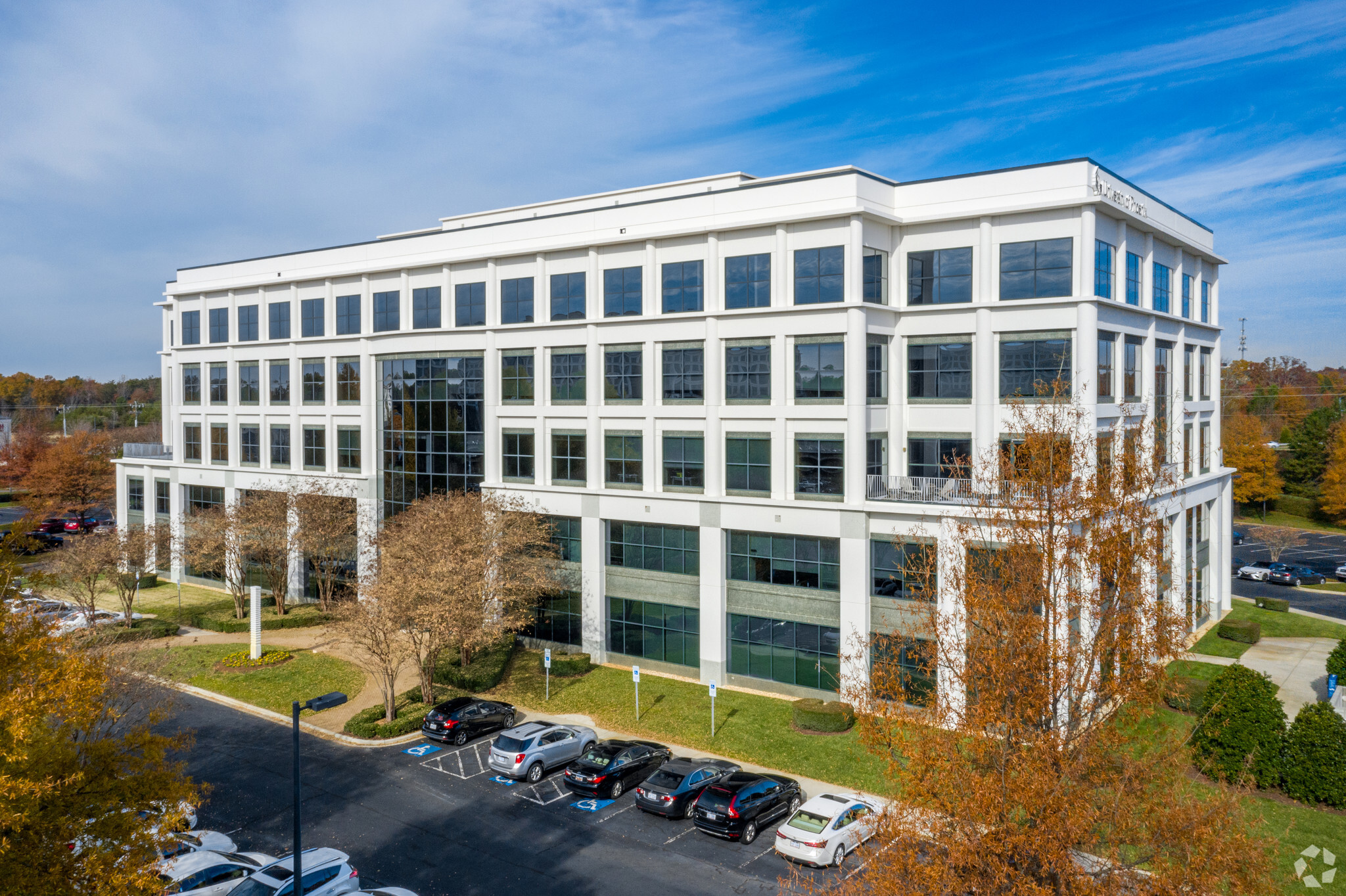 3800 Arco Corporate Dr, Charlotte, NC for Rent