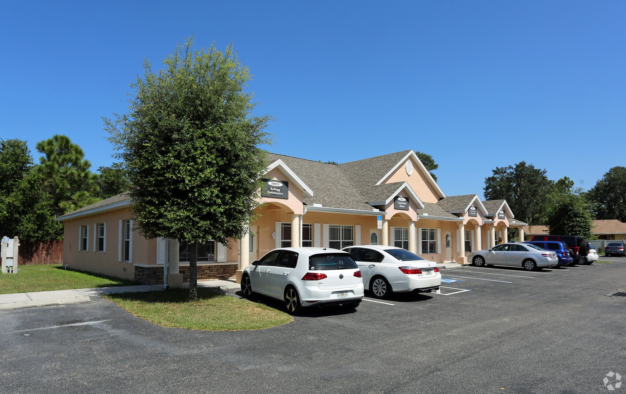 10028-10038 Water Works Ln, Riverview, FL for Rent