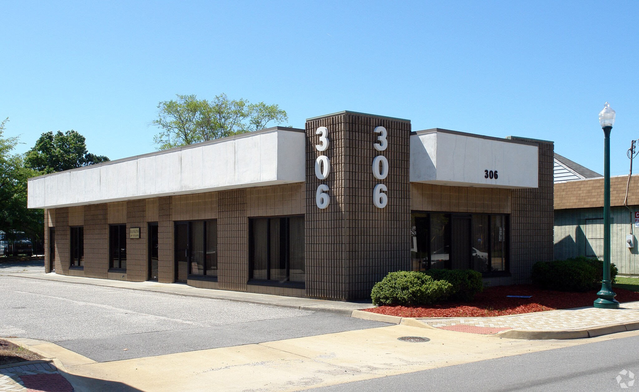 306 Main St, Newport News, VA for Rent
