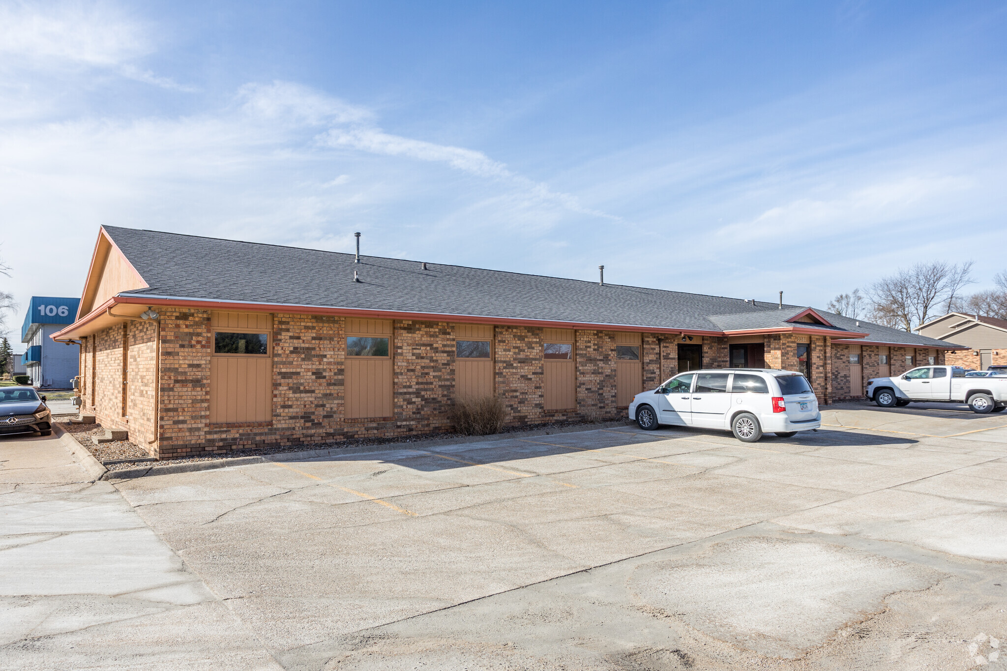 2201 W 1st St, Ankeny, IA for Rent