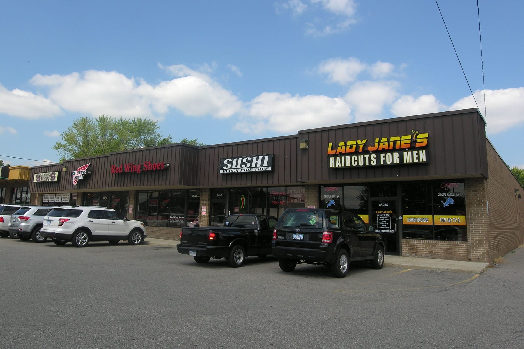 16050-16058 Eureka Rd, Southgate, MI for Rent