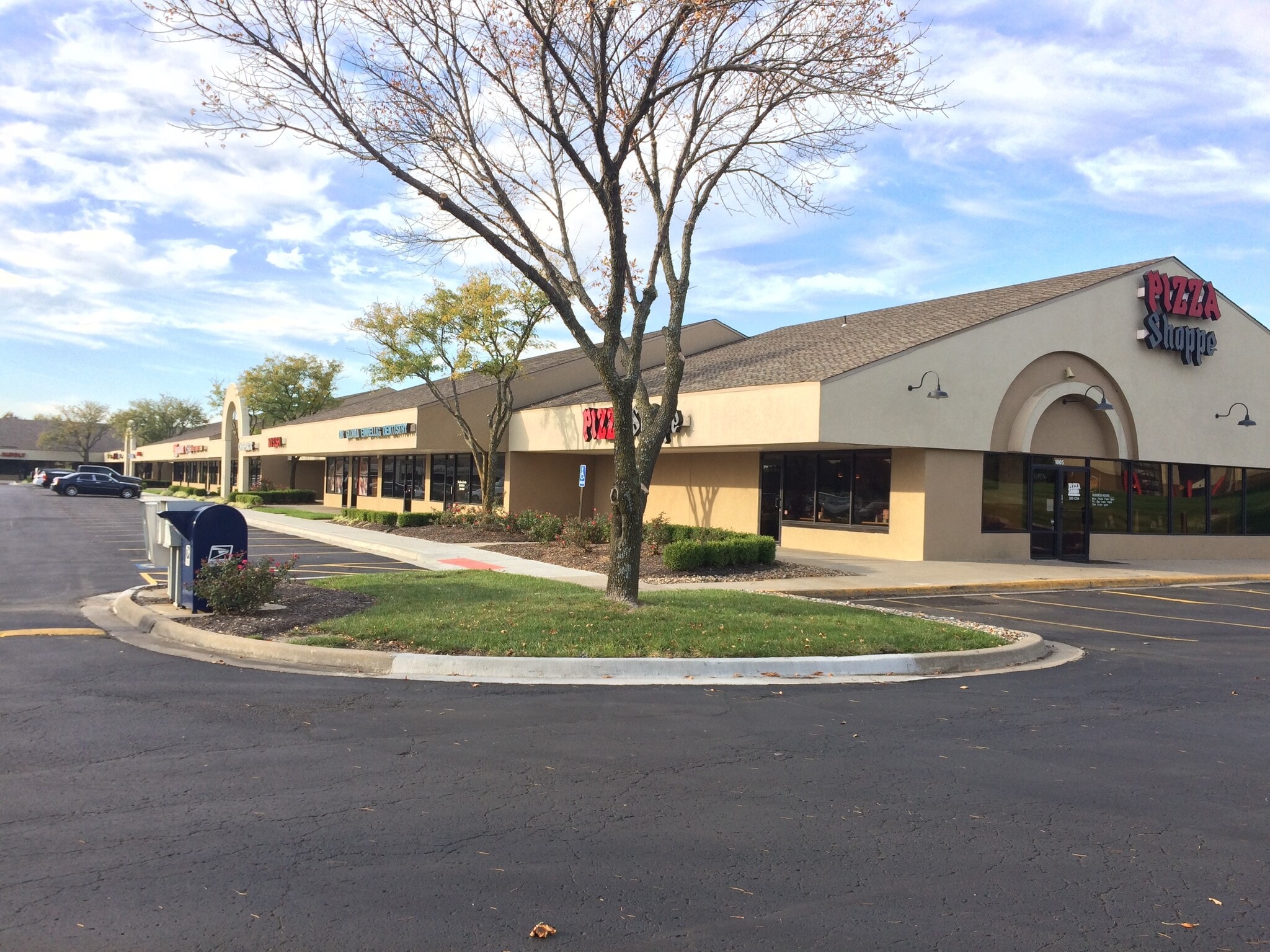 1811-1861 S Ridgeview Rd, Olathe, KS for Rent