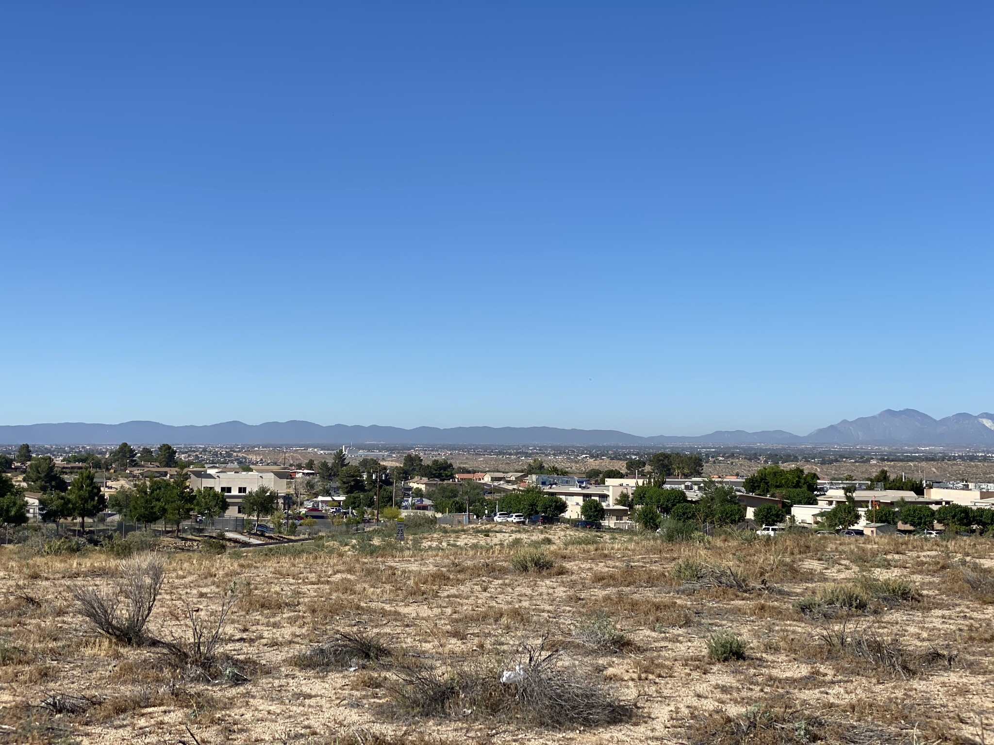 Siskiyou Rd, Apple Valley, CA for Sale