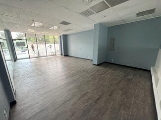 Los Angeles, CA Office/Retail, Retail - 716 W 1st St