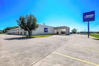 Hamilton, AL Hospitality - 2031 Military St S