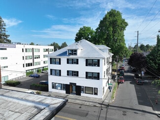 Portland, OR Apartments - 4435 SE Belmont St