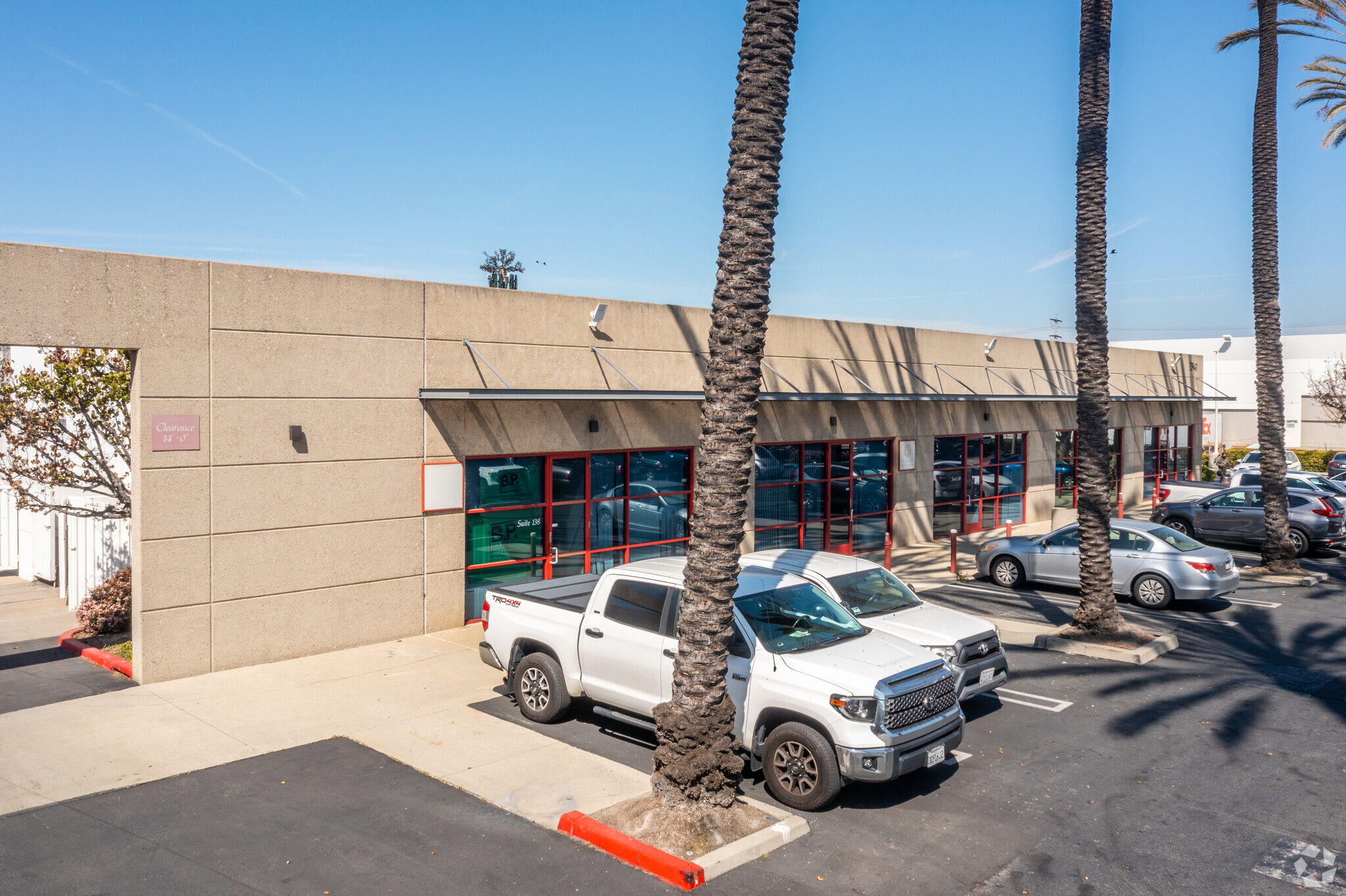 2941 W MacArthur Blvd, Santa Ana, CA for Rent