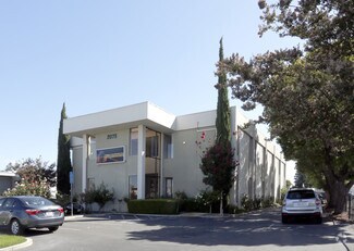 2075 De La Cruz Blvd