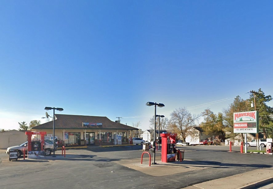 115 N Main St, Centerville, UT for Sale