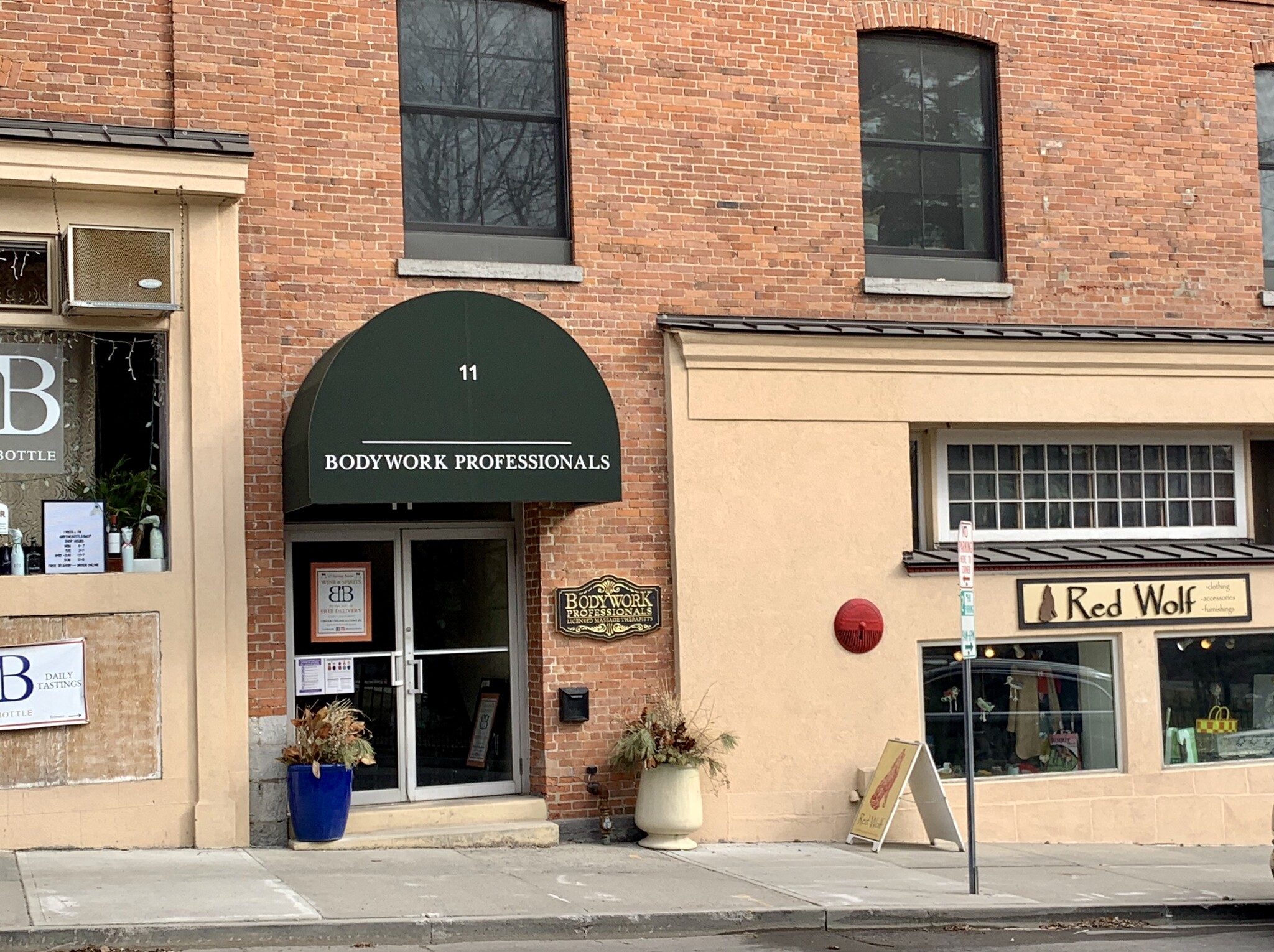 11 Spring St, Saratoga Springs, NY for Rent
