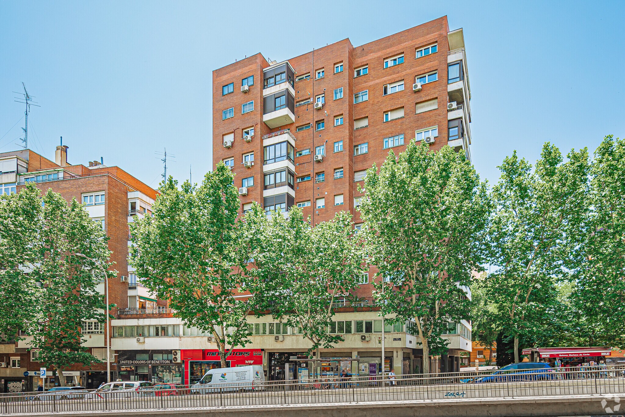 2 Avenida Mediterráneo, Madrid, MAD for Rent