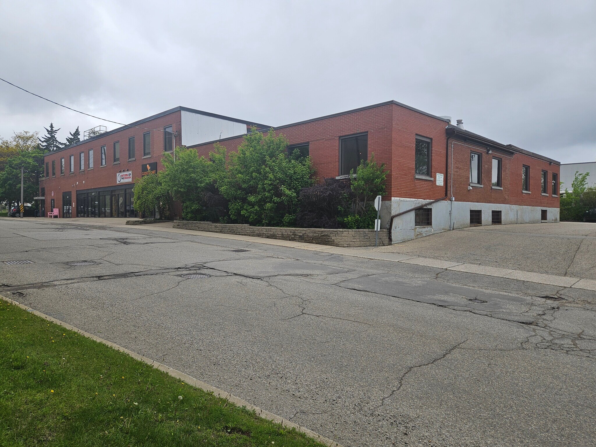 900 Guelph St, Kitchener, ON for Rent