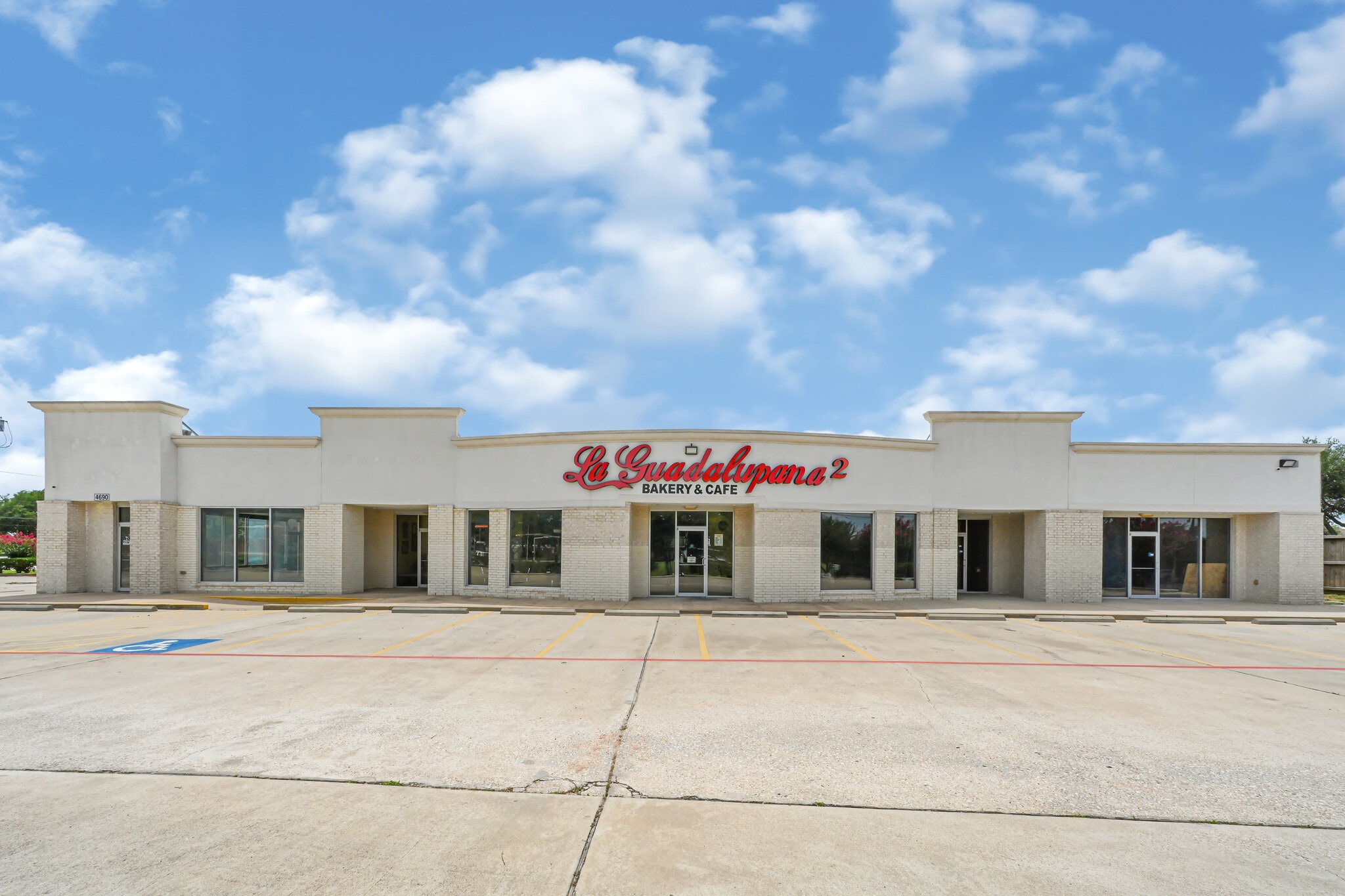 4690 Burke Rd, Pasadena, TX for Sale