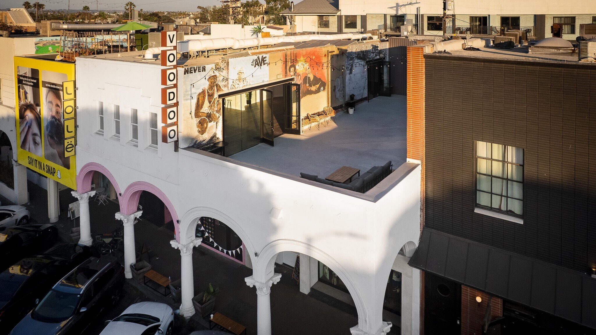 62-66 Windward Ave, Venice, CA for Rent