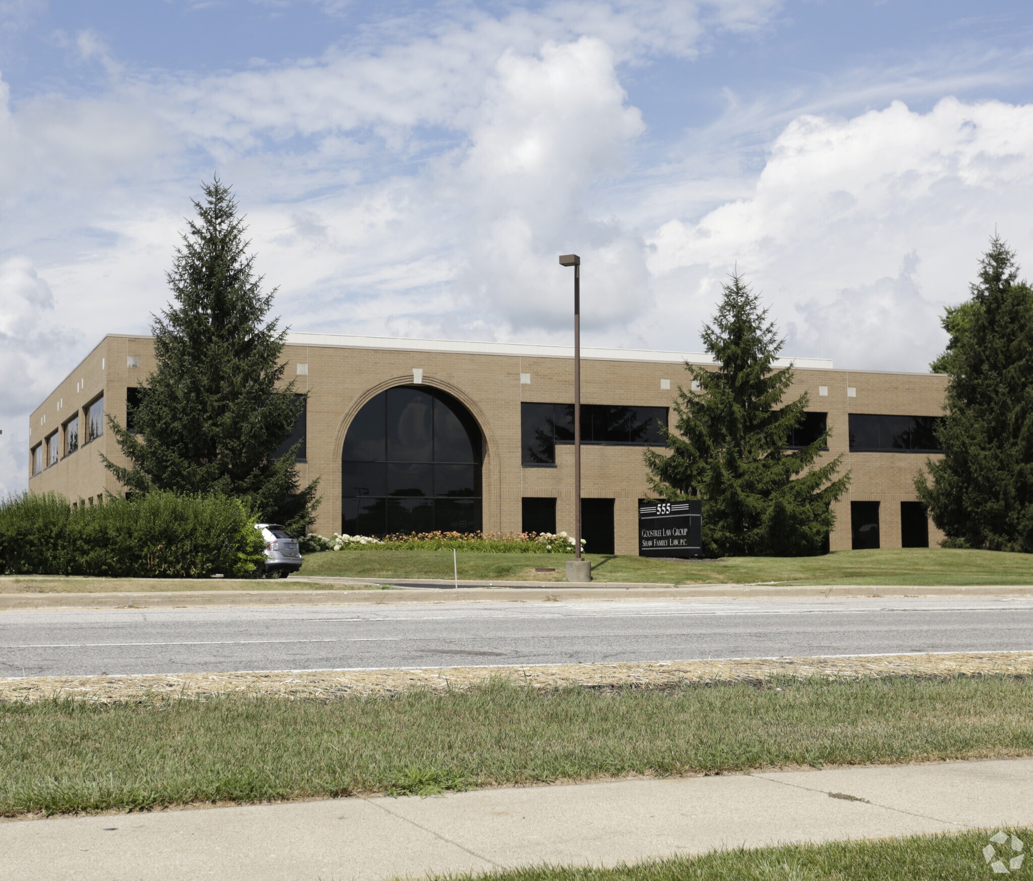 555 S Randall Rd St Charles, IL 60174 Office Property for Sale on
